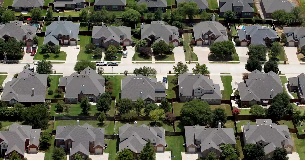 Larger homes and home offices are now low priority for Texas residents