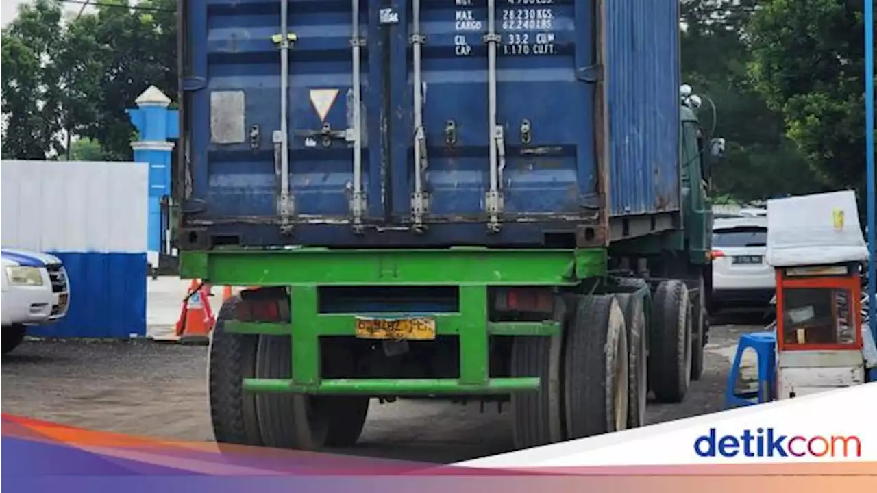 Pilu Balita di Bekasi Tewas Ditabrak Truk Mundur