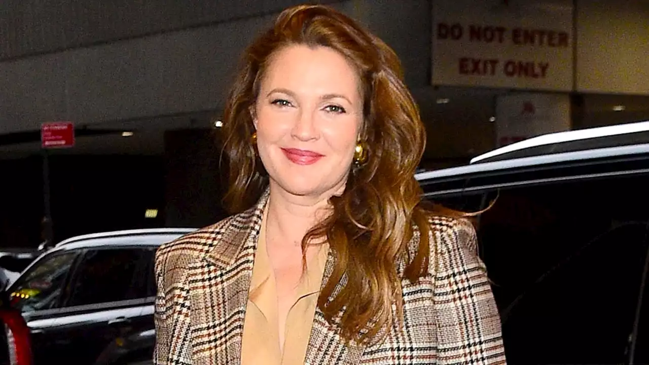 Drew Barrymore Explains Why She Doesn't Give Her Kids Christmas Gifts