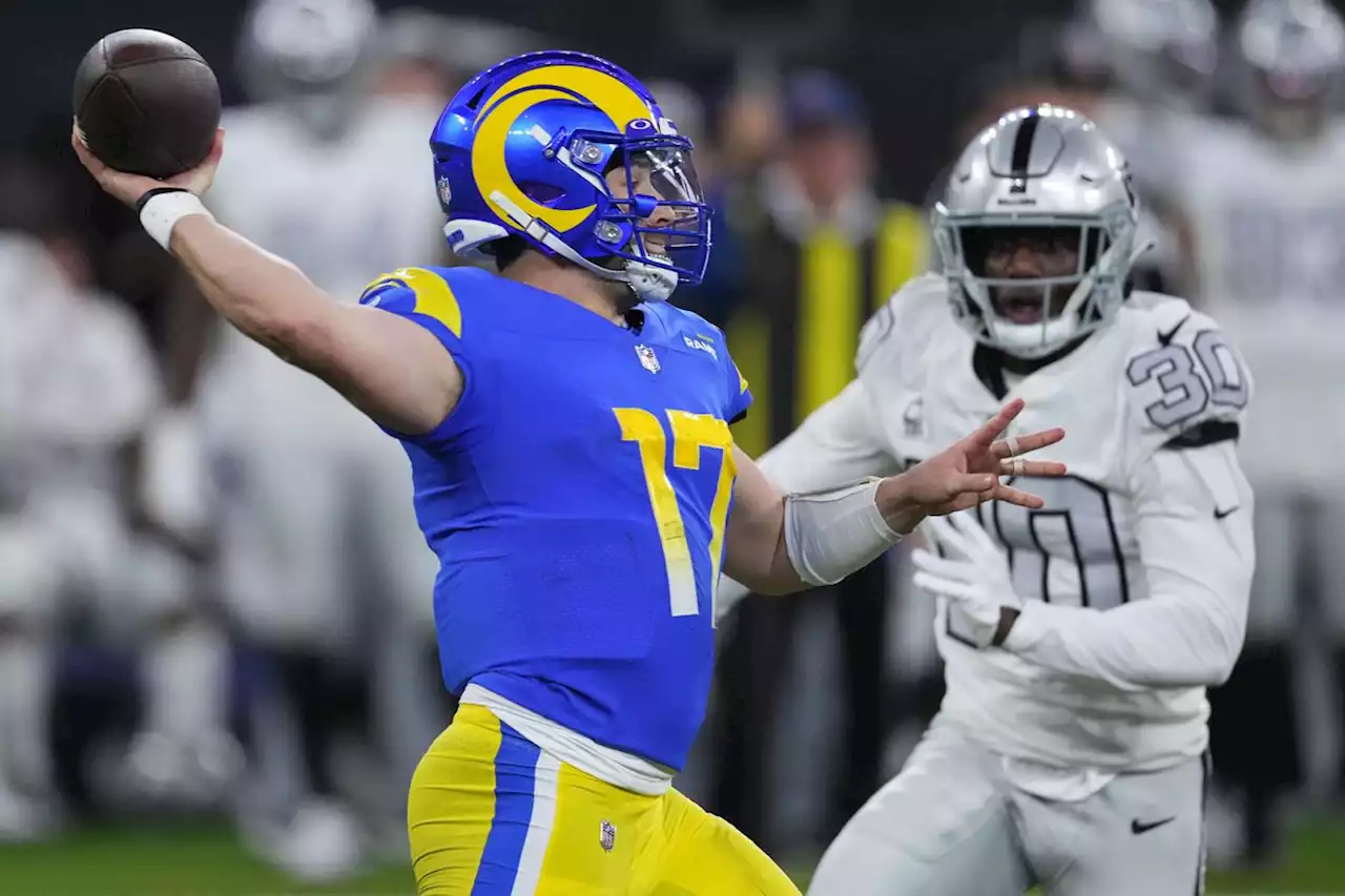 Baker Mayfield rallies Rams past Vegas 17-16