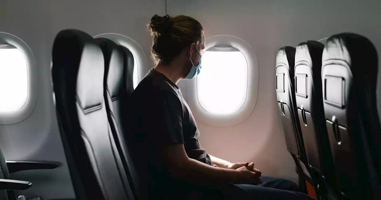 These 6 Tricks Will Help You Cope With Anxiety While Flying