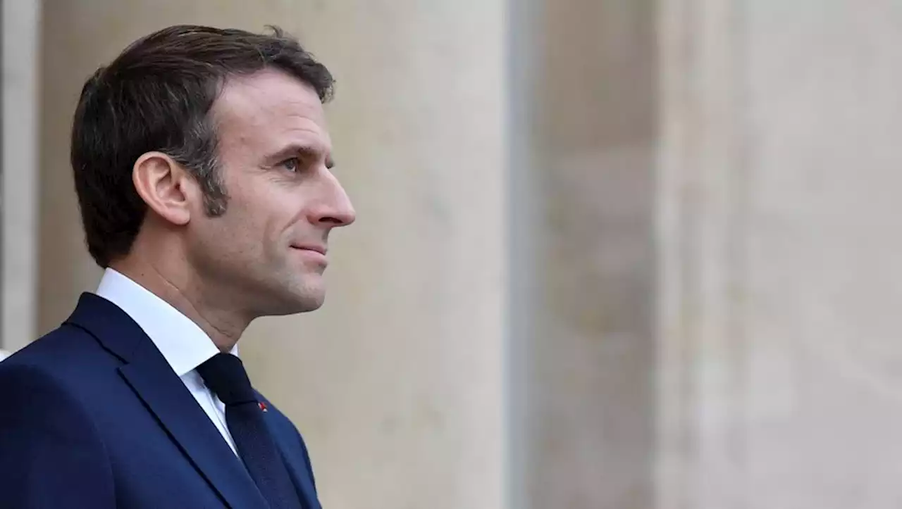 'Ce réseau est d'une naïveté confondante' : Emmanuel Macron dézingue la plateforme TikTok