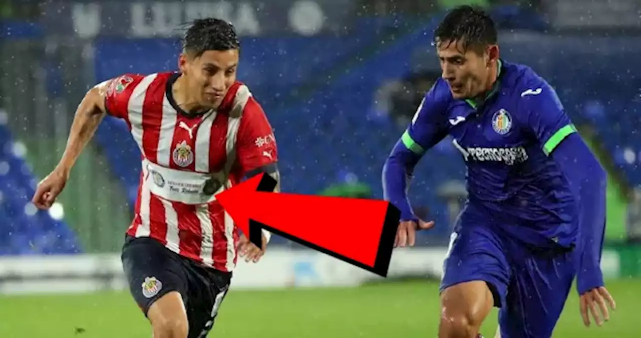 ¿Por qué Chivas lució un parche en el jersey ante Getafe?