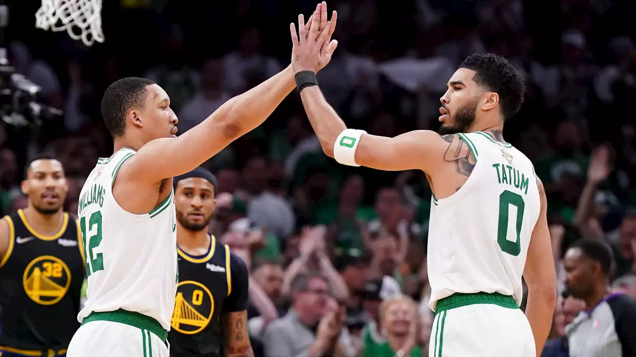 Celtics-Warriors Preview: How C's Have Put Defending Champions in Rearview Mirror