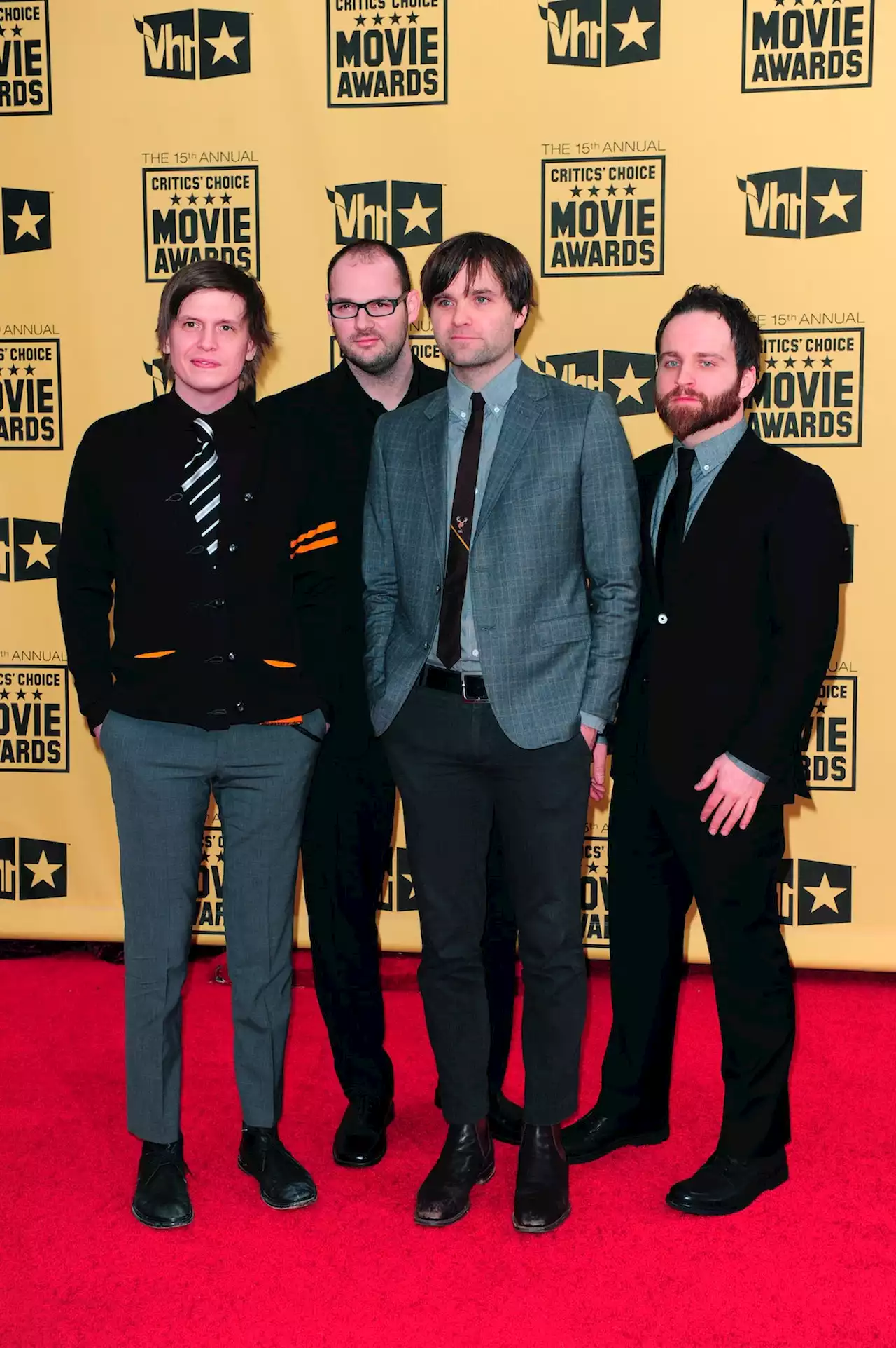 Death Cab For Cutie & Postal Service Are Co-Headlining A 20th Anniversary Tour