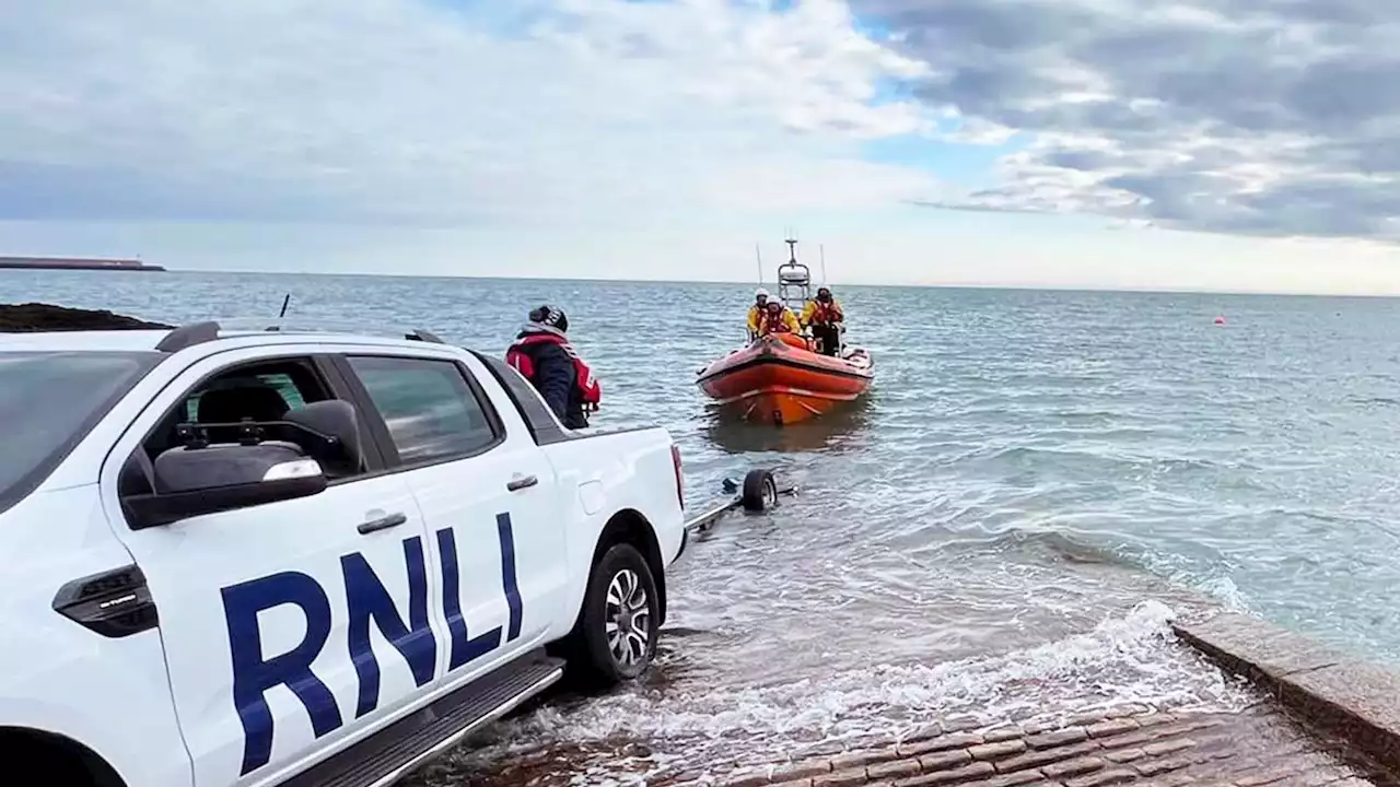 Three fishermen still missing off Jersey coast as search called off