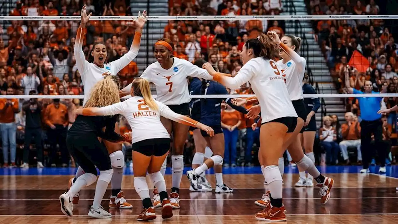 No. 1 Texas volleyball advances to Elite Eight