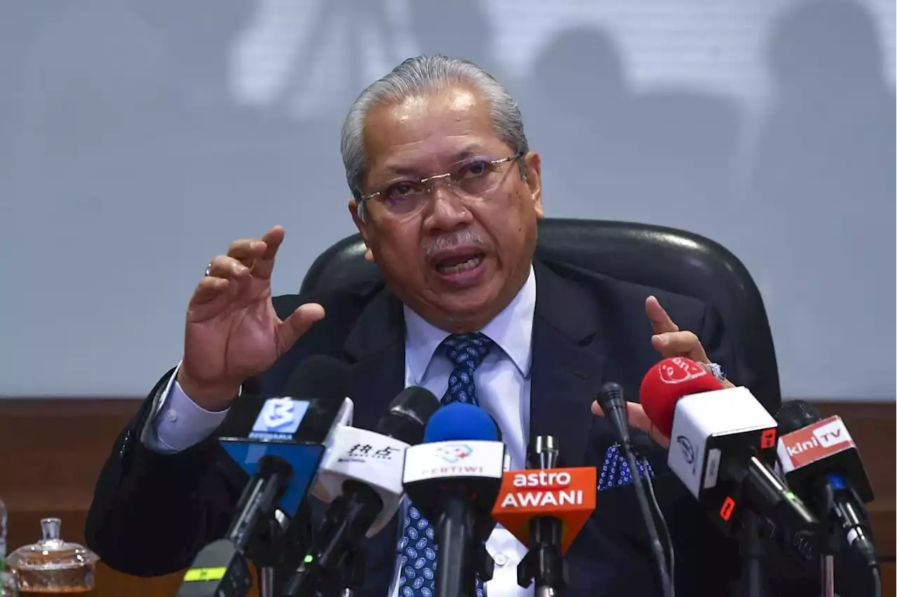 Annuar Musa is the division chief sacked by Umno, confirms source