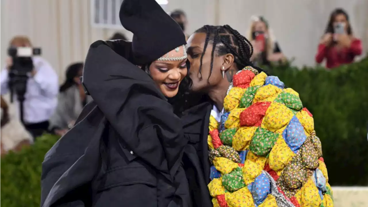 Music icon Rihanna makes heartwarming family announcement