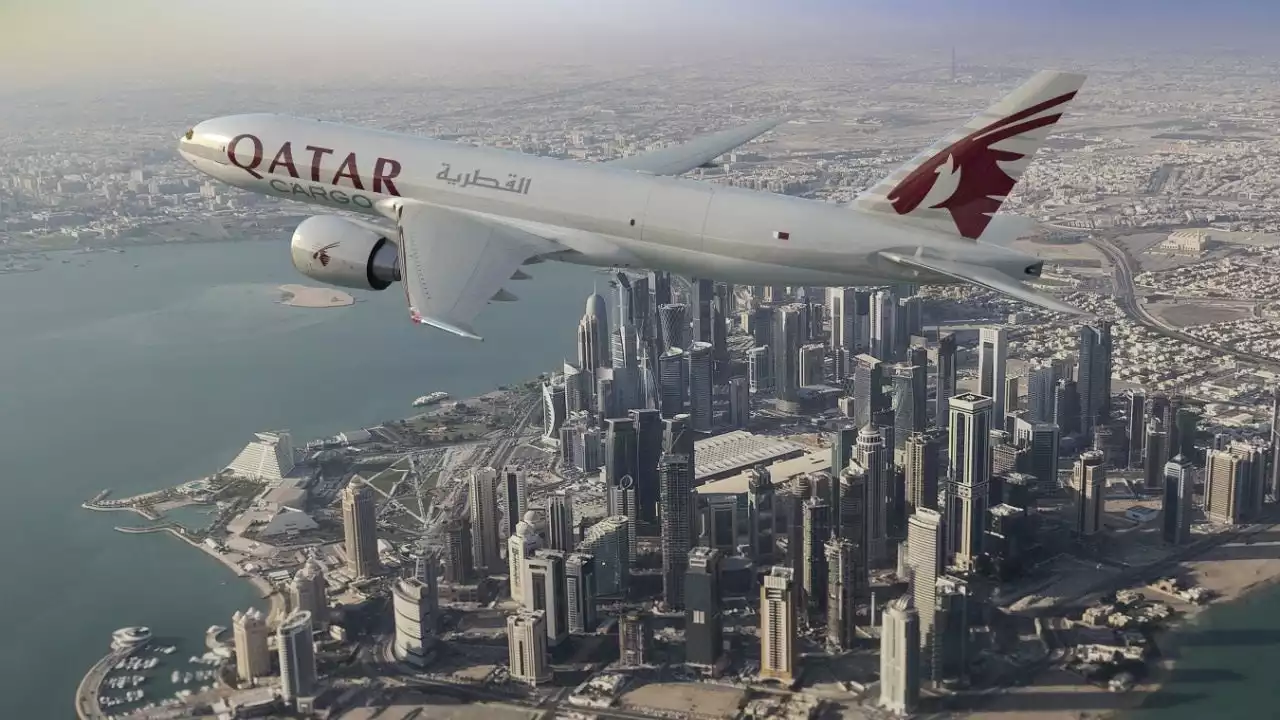 Boeing, Qatar Airways strike deal for 777-8 freighter, 737 Max 10 orders