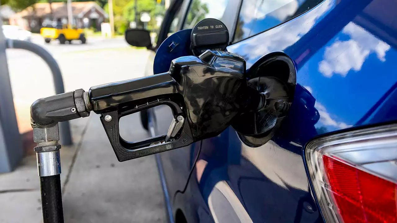 Gas prices climb for fifth straight week as oil surges