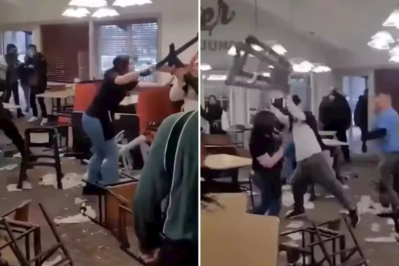 Massive brawl breaks out at Golden Corral buffet