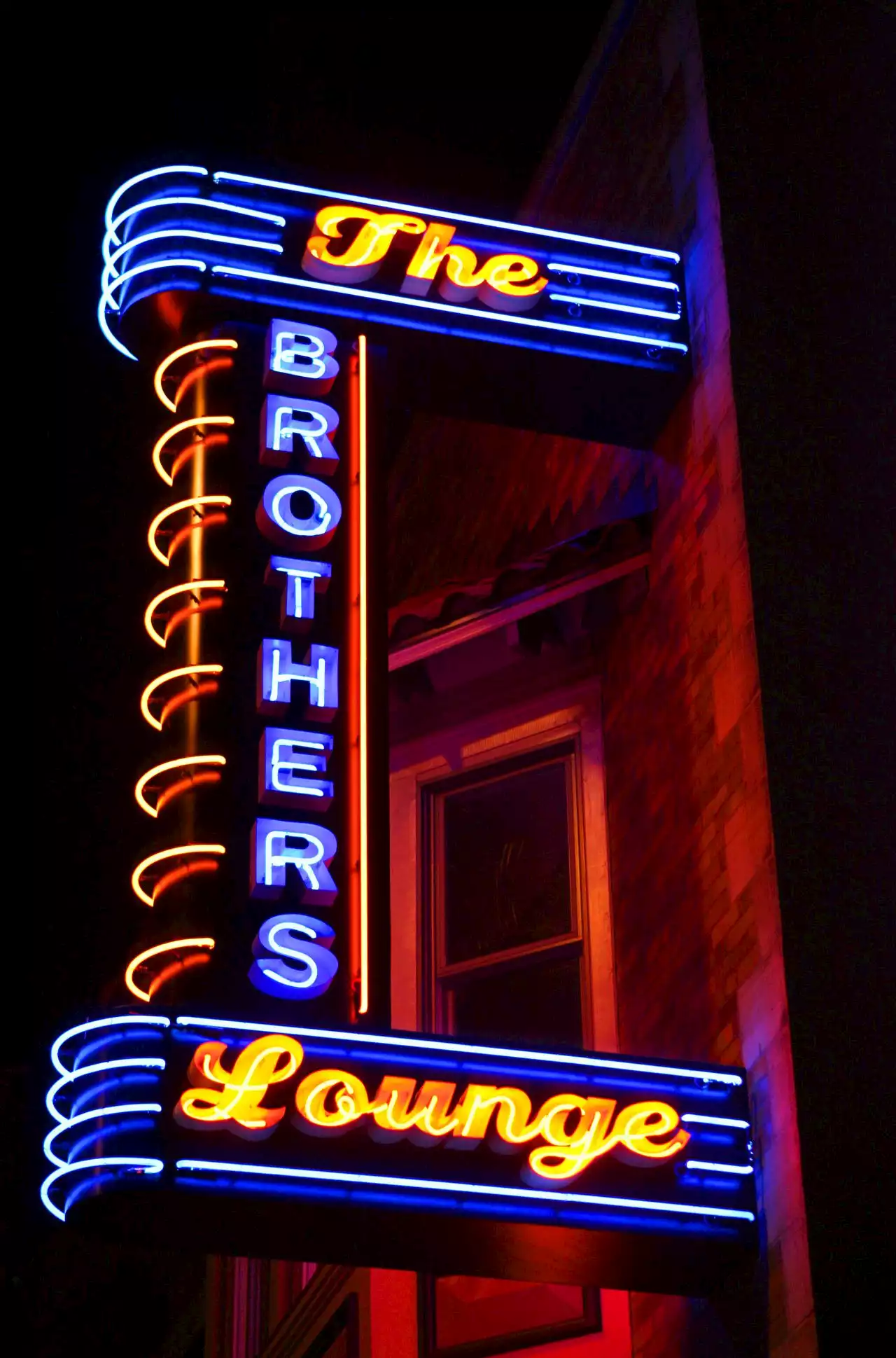 Brothers Lounge to reopen in March