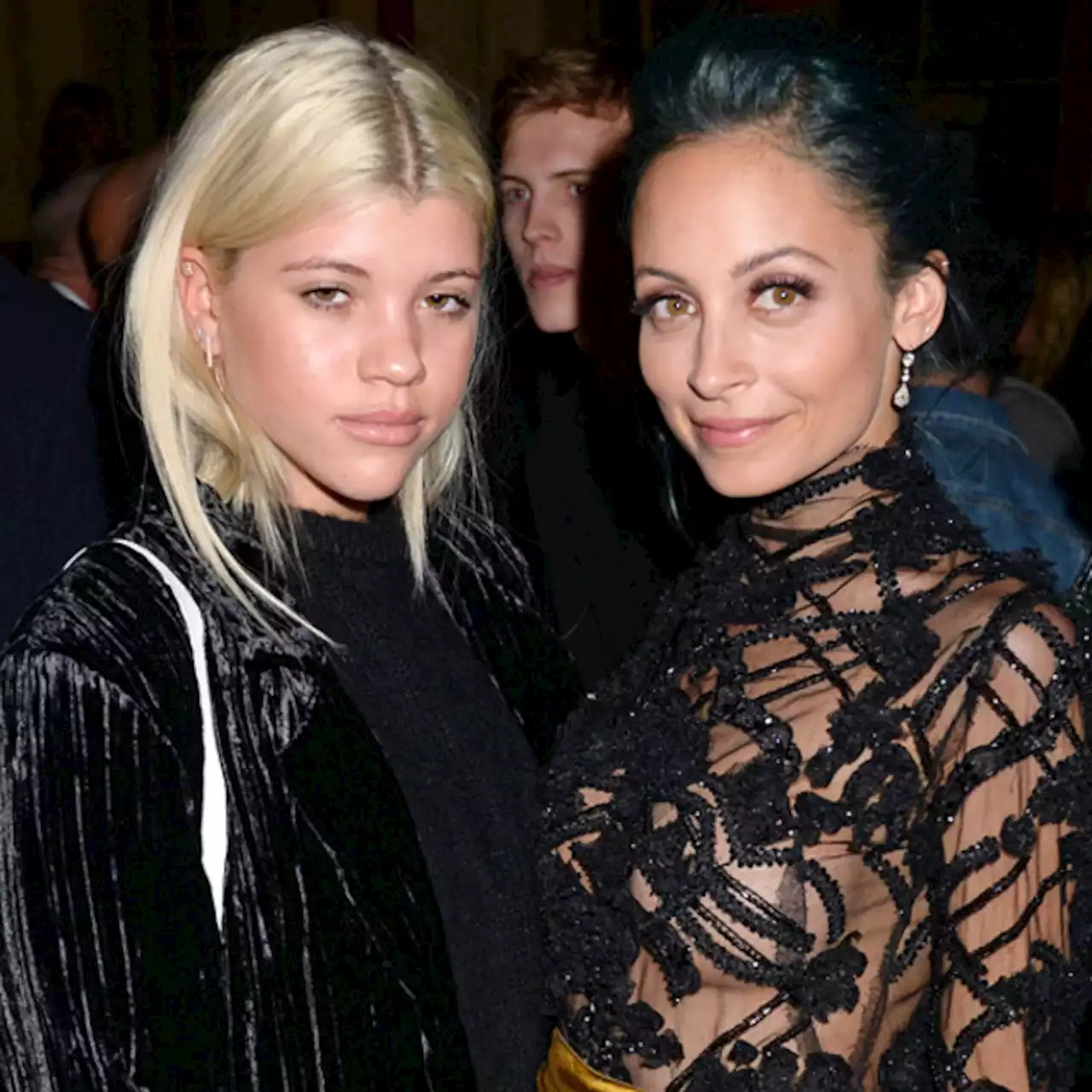 See Nicole Richie Hilariously Call Out Sister Sofia Over PDA Pic With Boyfriend Elliot Grainge - E! Online