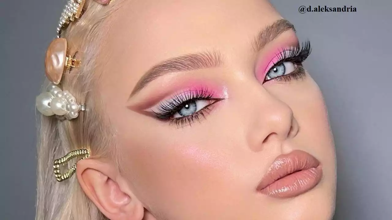 Have a Fashionable End to Winter with These Chic Winter Eyeshadow Looks | Fashionisers©