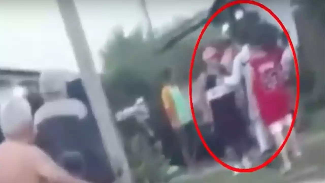 Se filtró el video de la pelea callejera de L-Gante: le pega una trompada al intruso