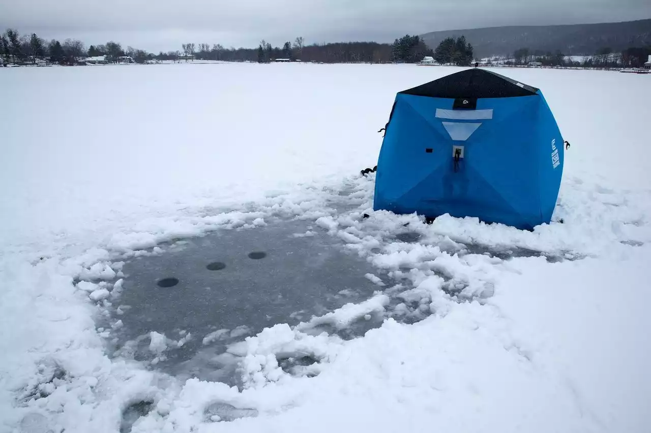 Ice fishing could lead to prostitution in shanties, mayor claims