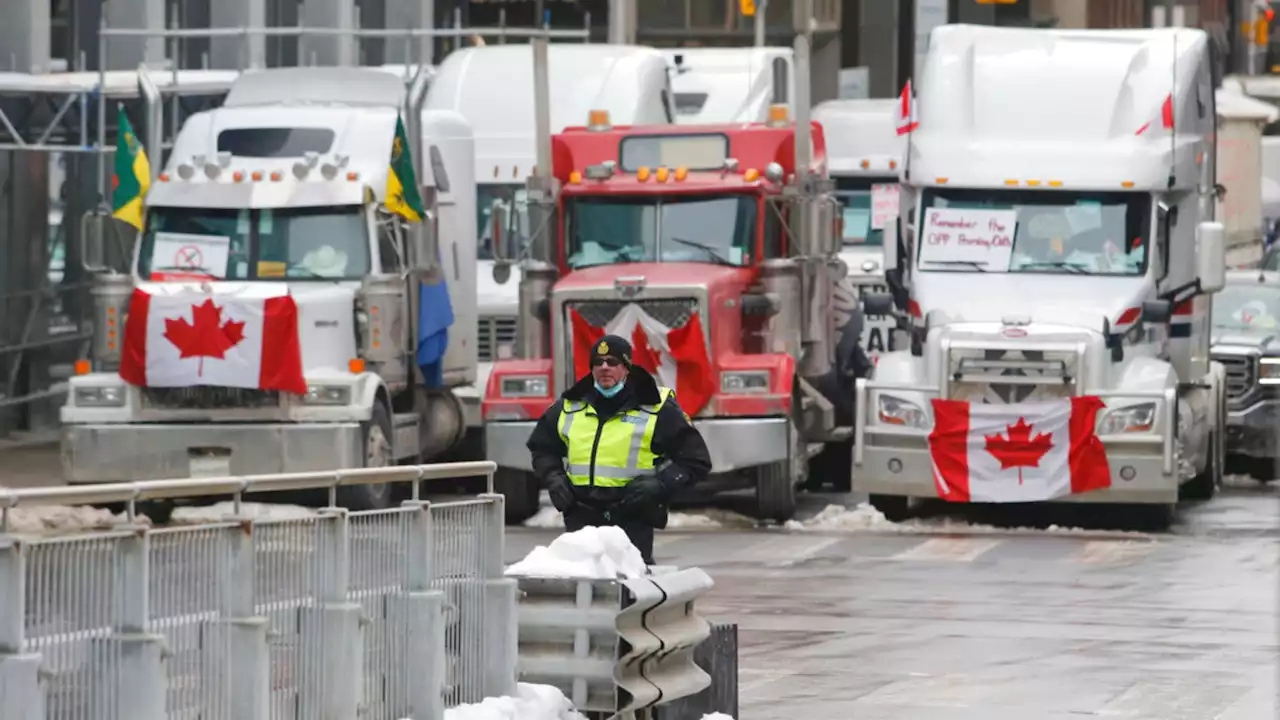 Canada, la polizia di Ottawa minaccia di arrestare chi blocca le strade