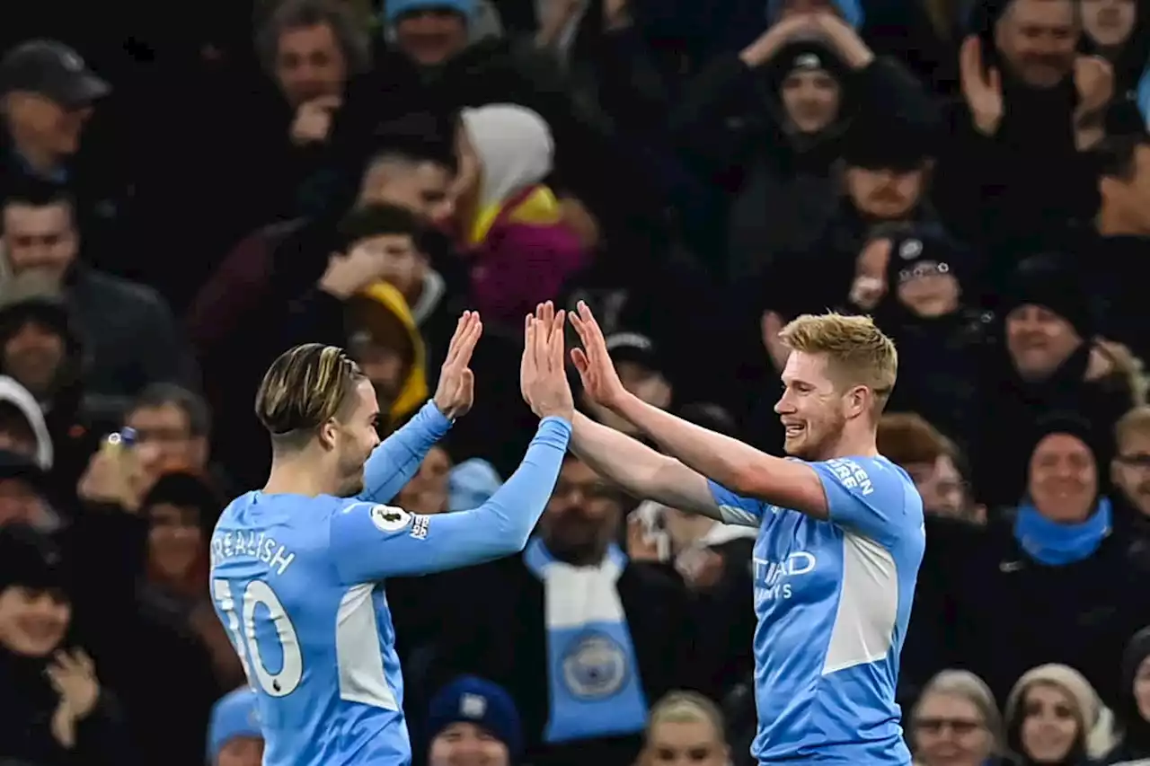 Man City go 12 points clear, Spurs stunned by Southampton