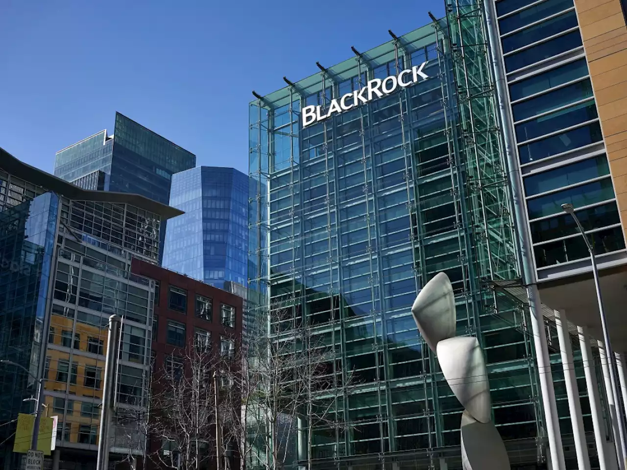 BlackRock to Offer Crypto Trading: Report