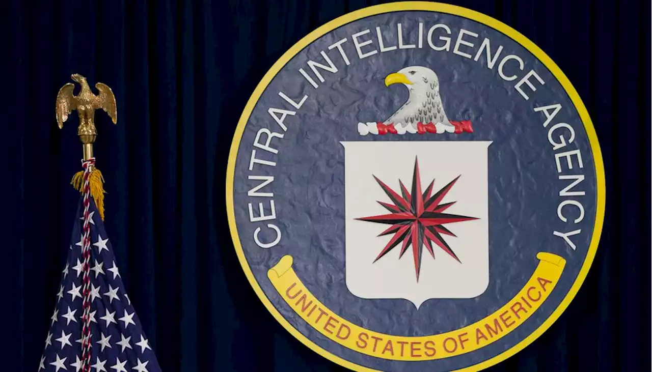 Senators: CIA has secret program that collects American data