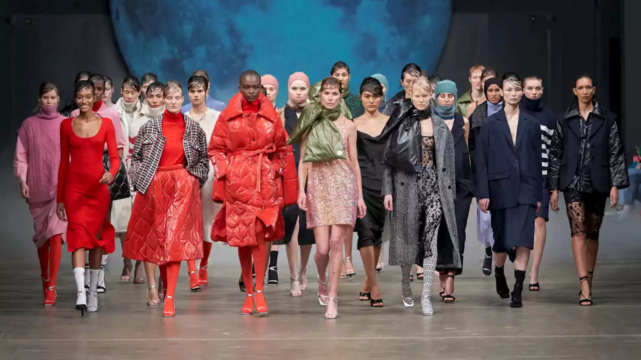 These Are the Fall 2022 Top Color Trends From New York Fashion Week