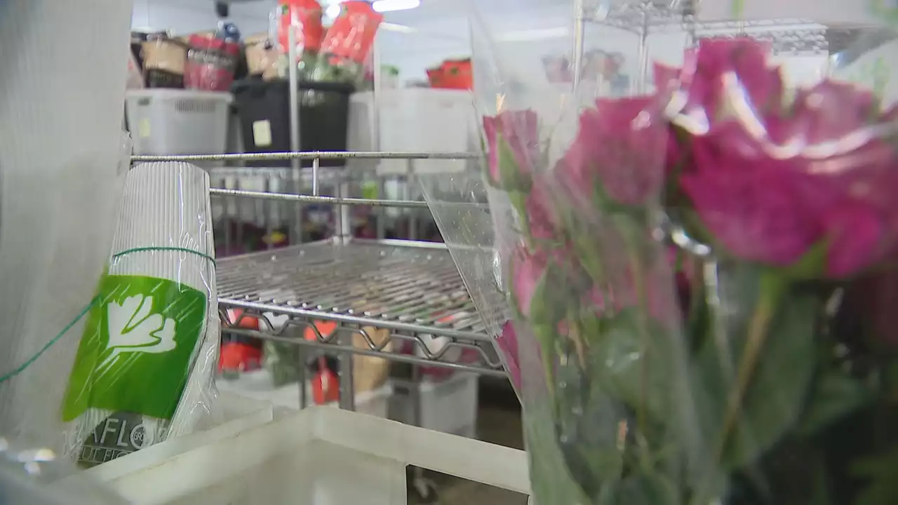 North Texas florists warn of higher prices, limited selection for Valentine's Day