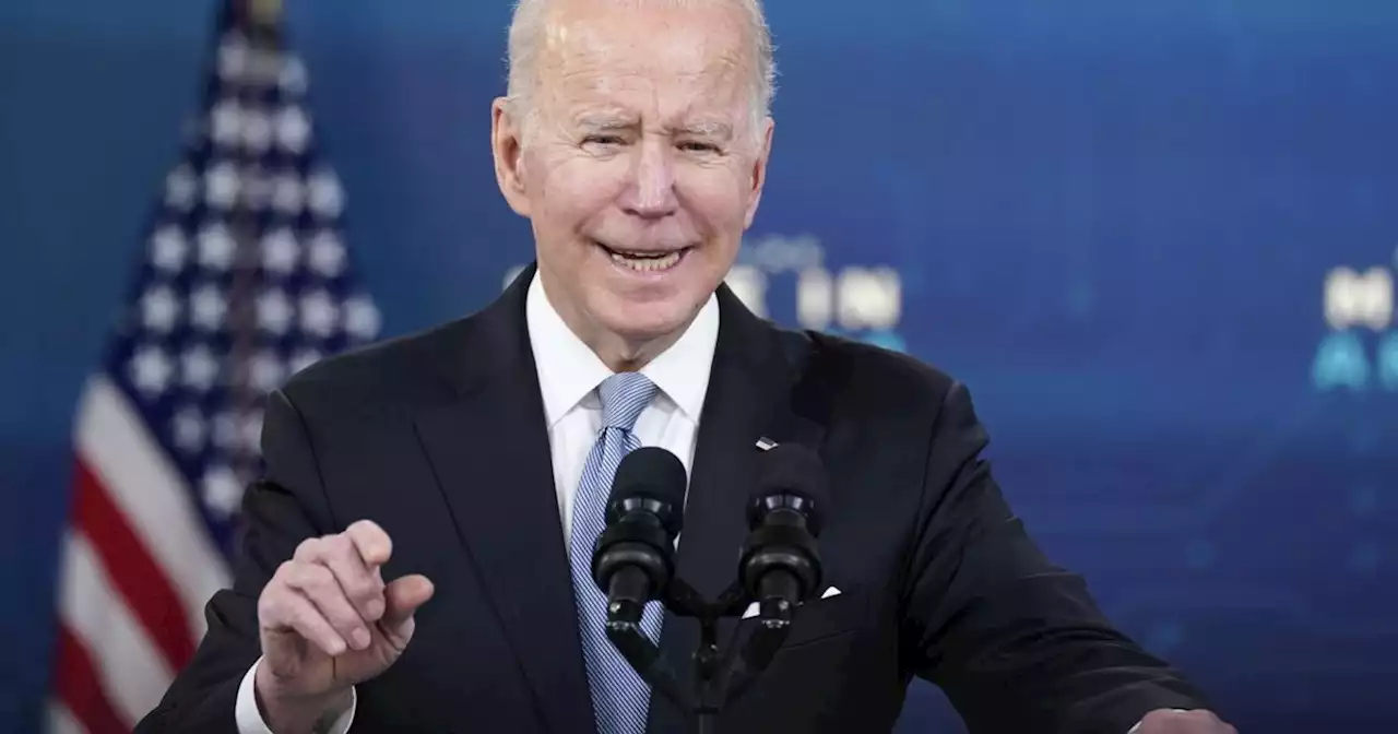 Joe Biden, il drammatico appello: 'Gli americani lascino l'Ucraina. Usa e Russia si sparano? Una guerra mondiale'