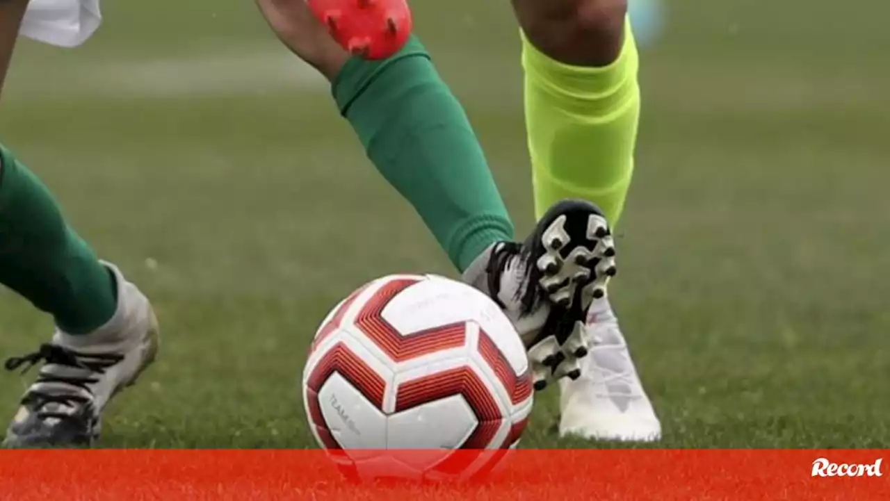 Mãe pede que libertem o filho de um clube de Madrid: «Estão a sequestrar um menino de 15 anos»