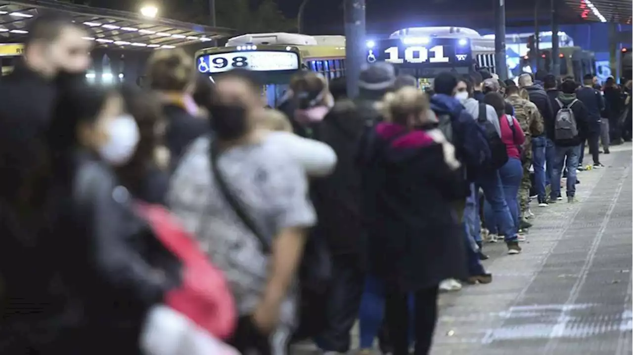 Traspaso de colectivos: CABA advirtió que “no tiene recursos económicos” para mantener los subsidios