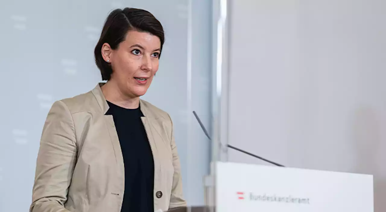 Corona-Diktatur macht Ernst: GECKO will alle zum vierten Stich zwingen