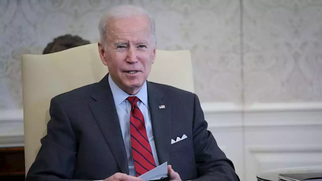 Biden indicates he will start interviewing Supreme Court candidates next week