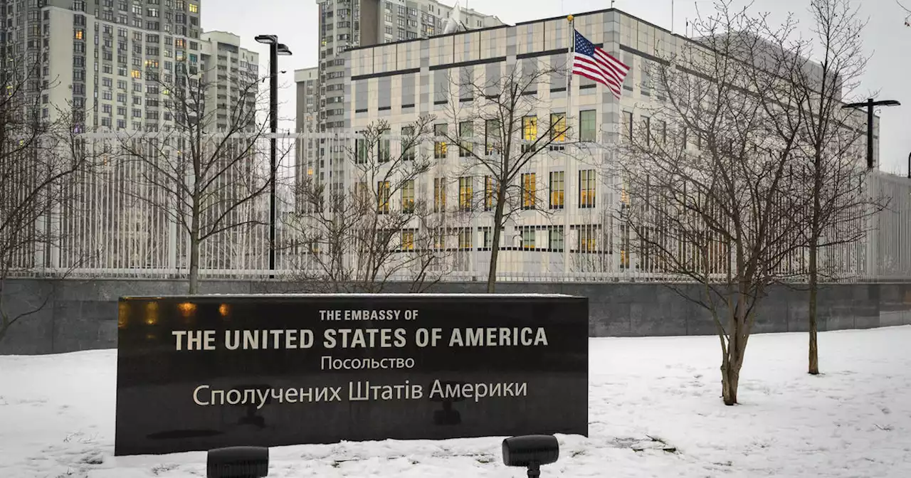 U.S. orders employees to leave embassy in Kyiv ahead of potential Russian invasion of Ukraine