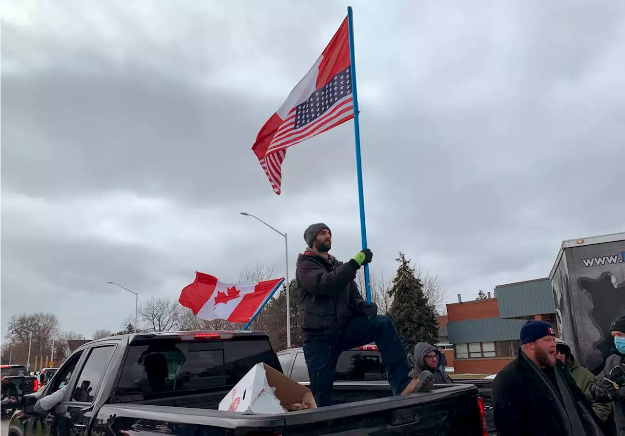 Canada border blockade clearing peacefully as police move in