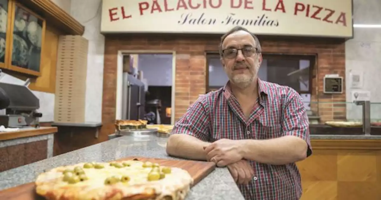 Ruta de la pizza en Avenida Corrientes: las 5 pizzer�as cl�sicas y qu� comer en cada una