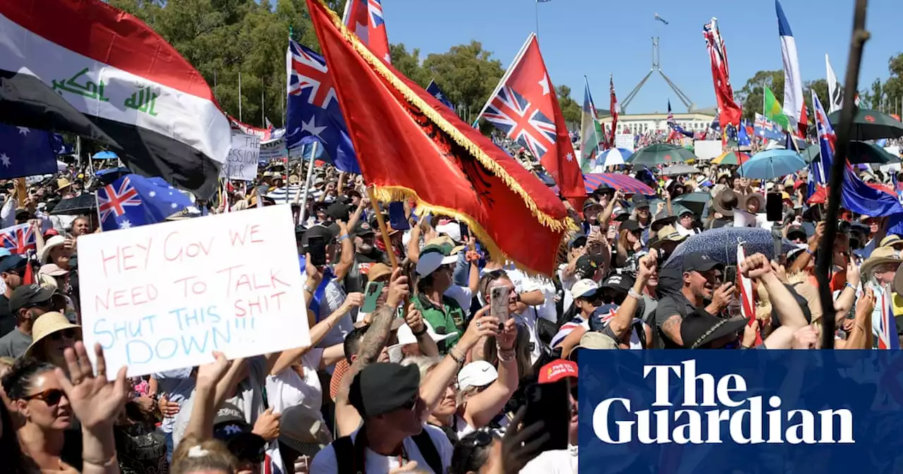 Scott Morrison says he ‘understands’ Canberra antivax protesters amid skirmishes with police