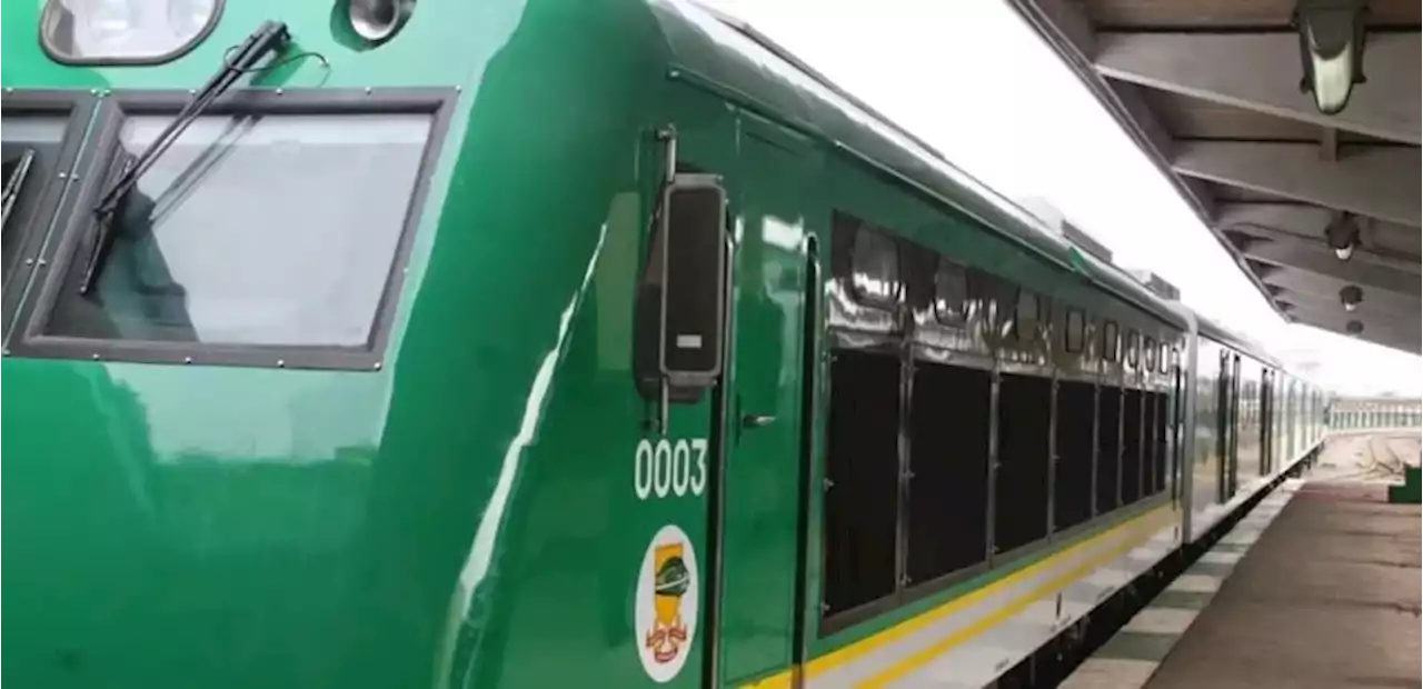 BREAKING: Vandals damage Lagos-Ibadan railway track, trains forced to stop in bush