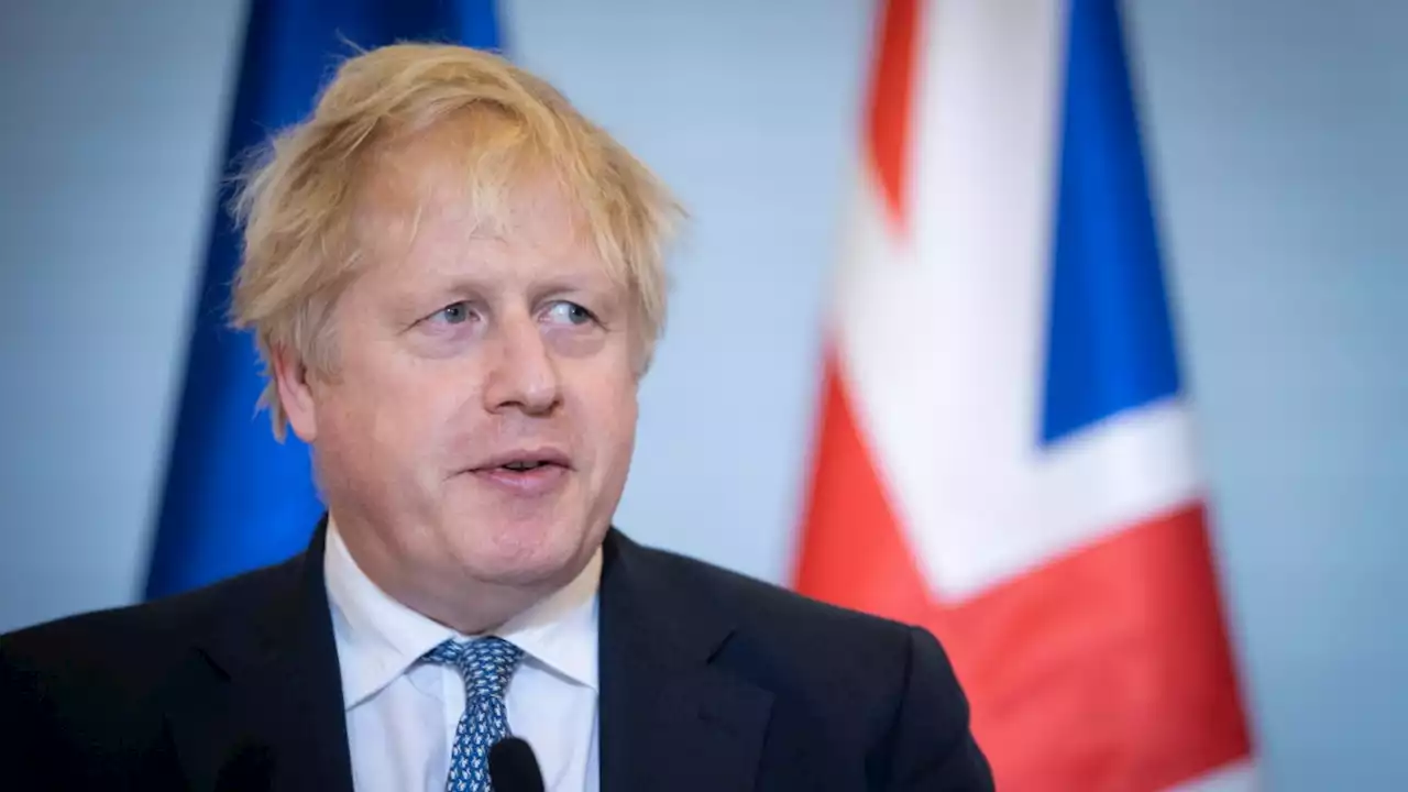 UK: Wie sich Boris Johnson im Amt hält