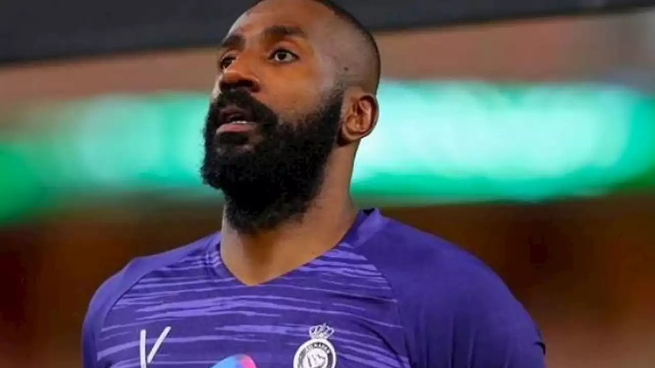 وليد عبدالله يطمئن جماهير النصر على حالته الصحية\n