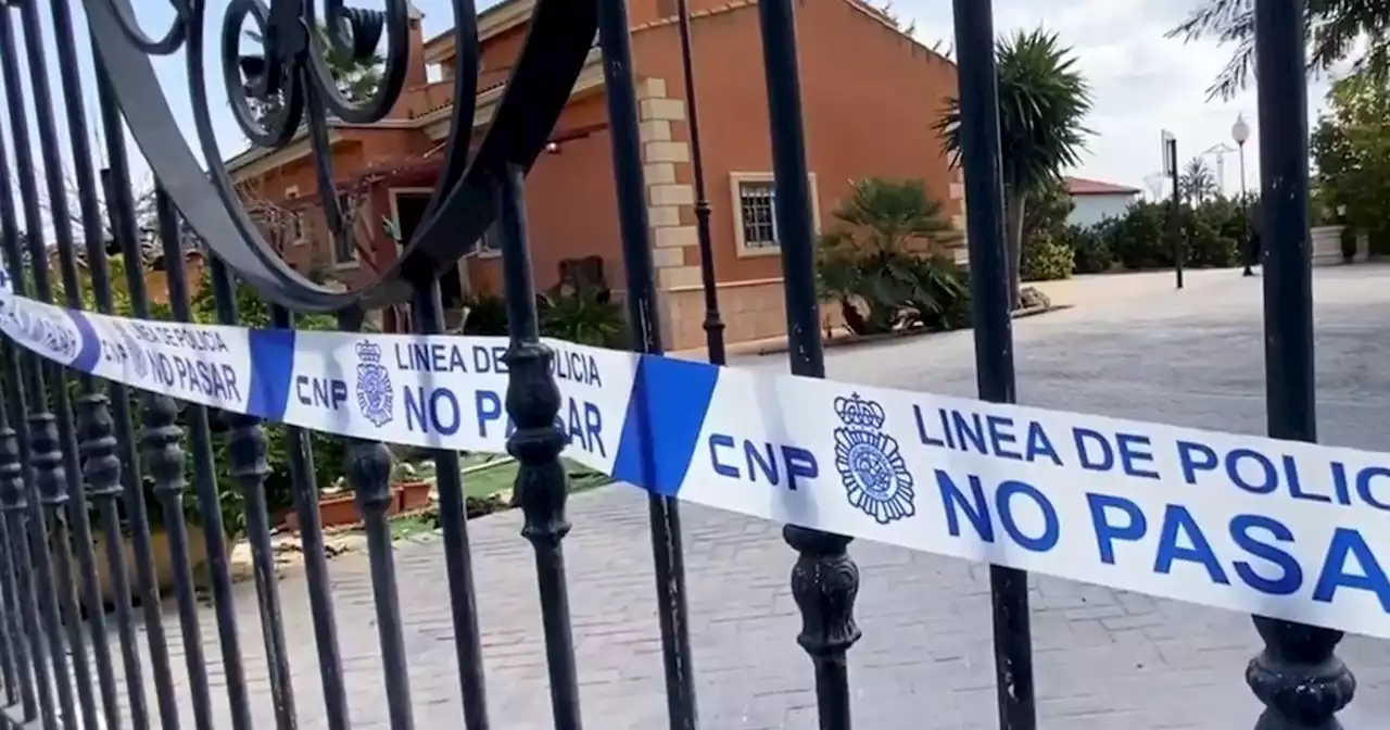 Un joven asesinó a su familia porque le cortaron internet, debido a sus malas notas