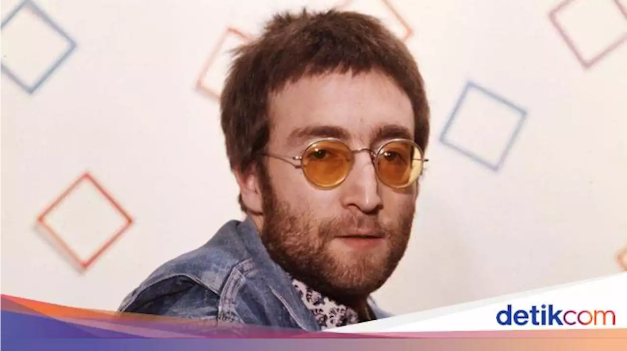 Apakah David Chapman Membunuh John Lennon karena Terinspirasi Novel?