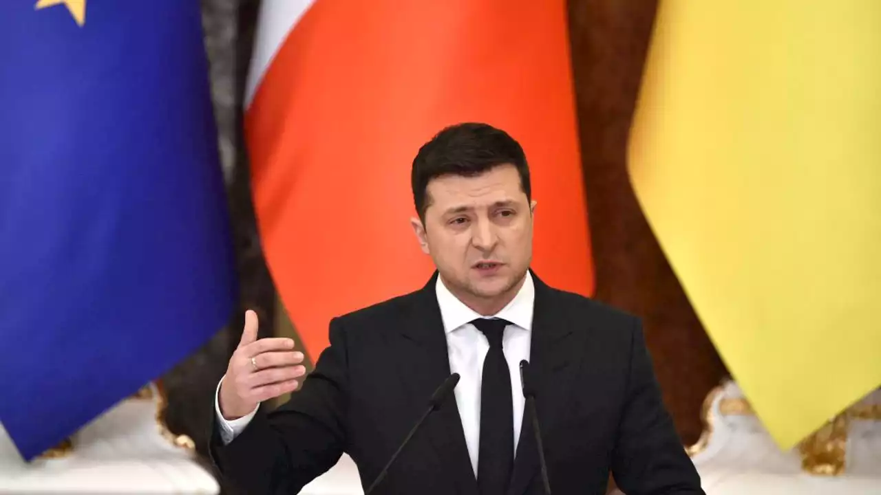 Ukraine's president asks for evidence on new Russia invasion warnings