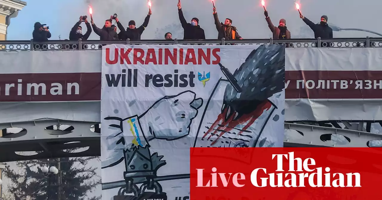 Ukraine crisis live: UK defence secretary cuts short holiday; US threatens ‘crippling’ sanctions on Russia