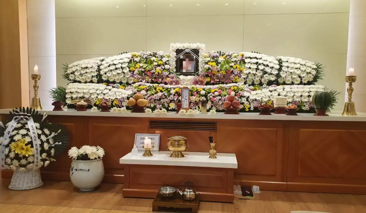 일터에 나섰다가 돌아오지 못한 쿠팡 노동자...유족 '열심히 일한 대가가 죽음이냐'