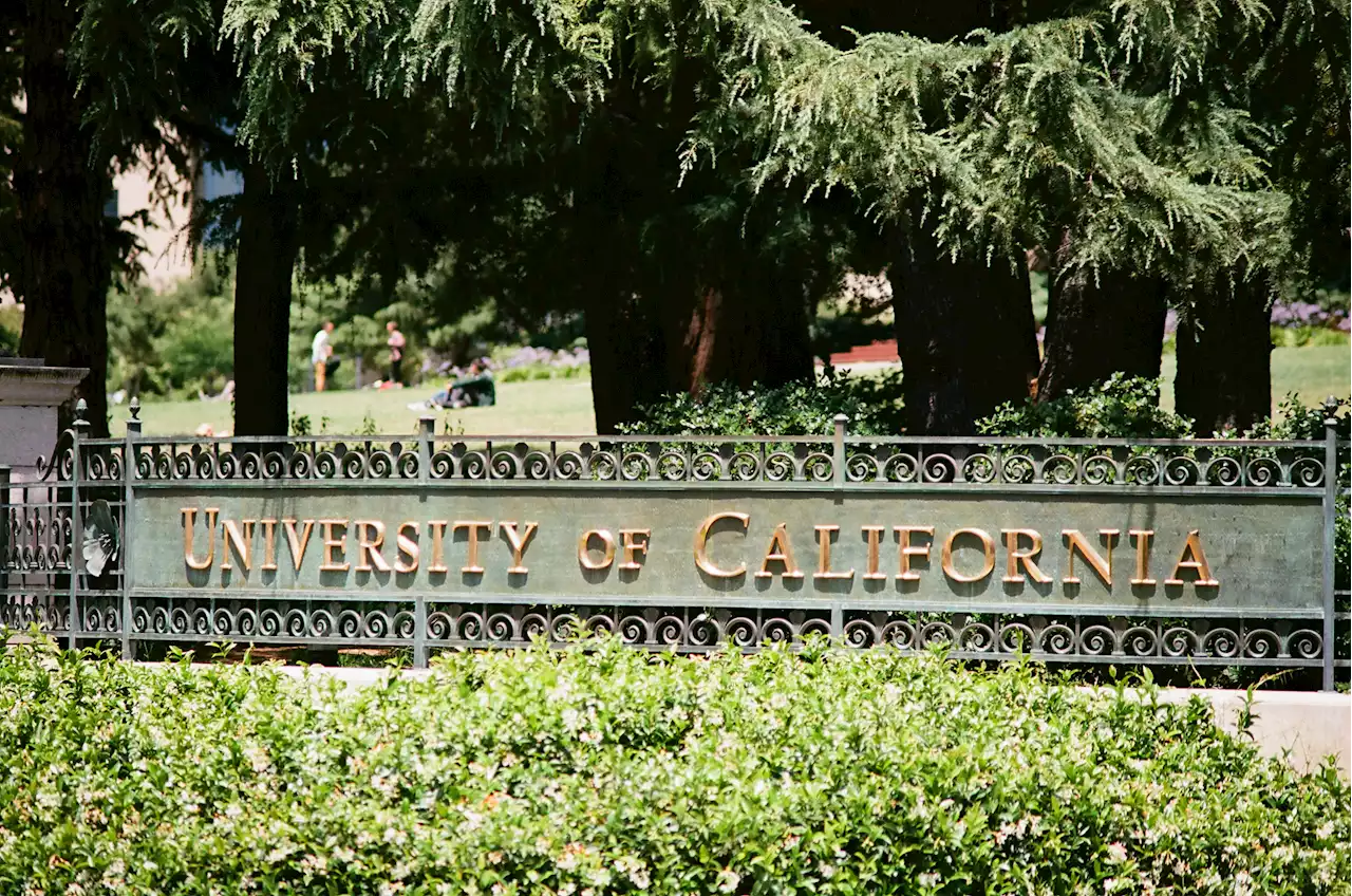 UC Berkeley to Drop Mask Mandate in Most Indoor Settings