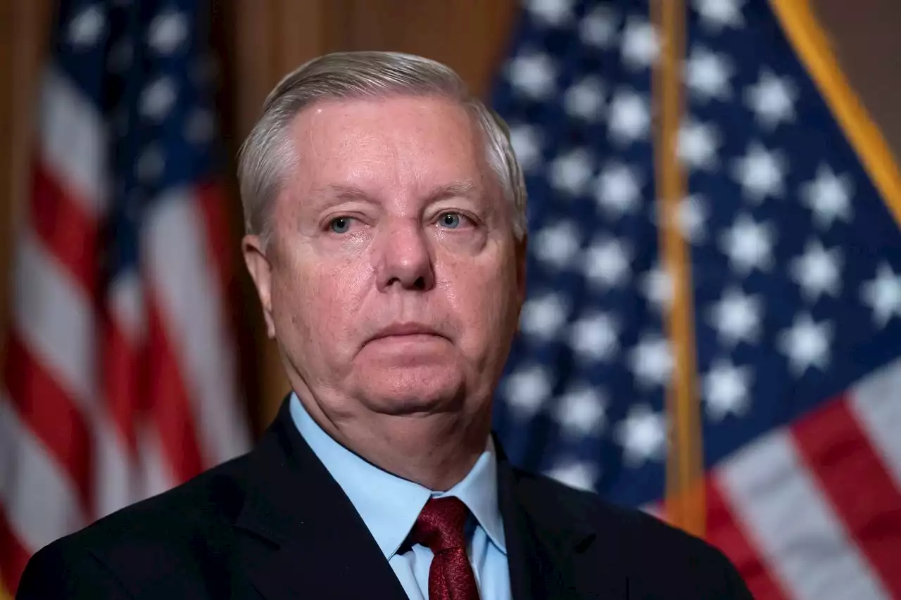 Lindsey Graham becomes early player to watch in Supreme Court drama