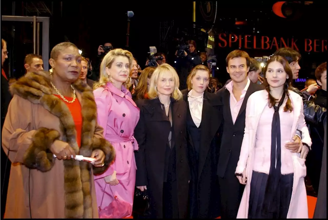 Berlin Flashback: Isabelle Huppert Stole Scenes in ‘8 Women’