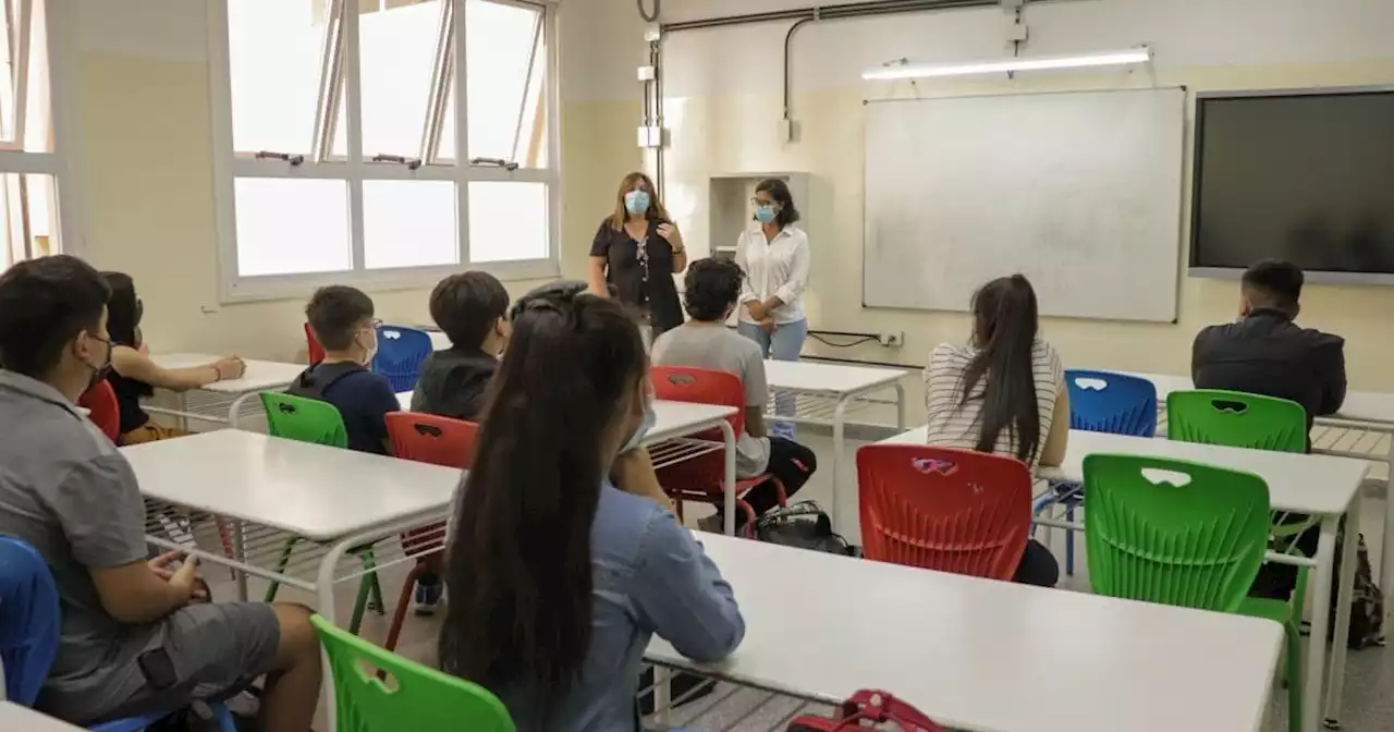 Ciudad: más de 22.000 chicos de primer año de secundaria ya arrancaron las clases