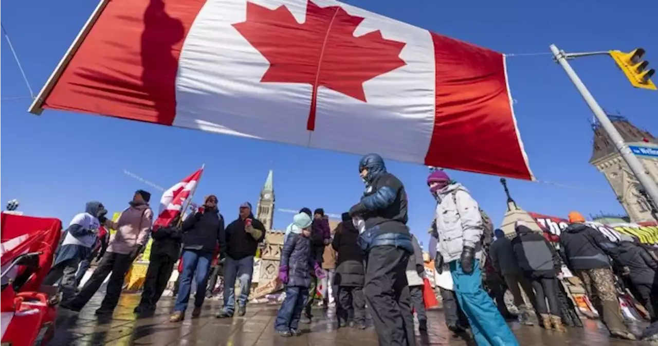 Ottawa mayor pushes to shrink convoy protest footprint, as feds eye action | Globalnews.ca