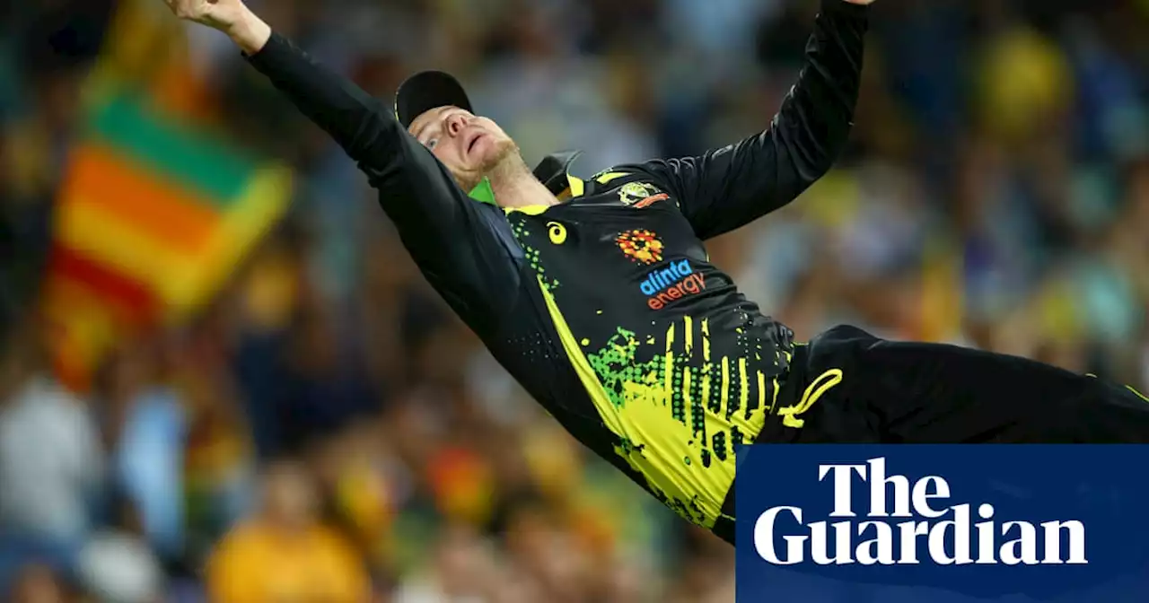 Steve Smith concussed in dive to save boundary during T20 against Sri Lanka